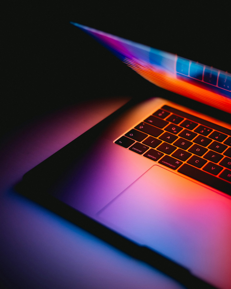 5 Smart Devices That Will Instantly Upgrade Your Home